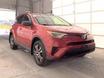 2016 Toyota RAV4 LE – miniatura 3