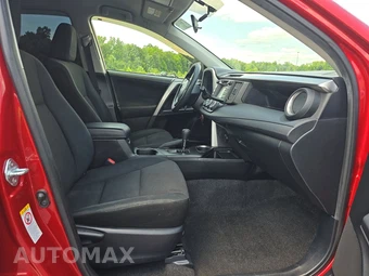 2016 Toyota RAV4 LE – miniatura 8