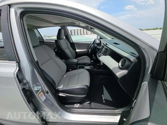 2016 Toyota RAV4 Limited – miniatura 18