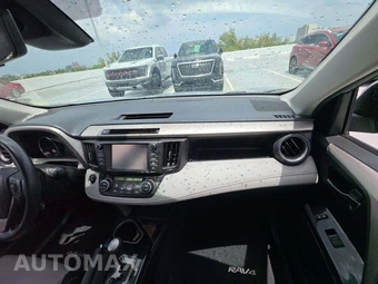 2016 Toyota RAV4 Limited – miniatura 19