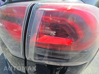 2016 Toyota RAV4 SE – miniatura 22