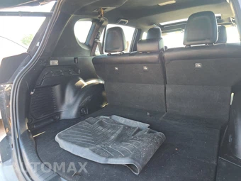 2016 Toyota RAV4 SE – miniatura 16