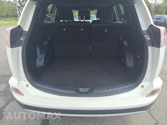 2016 Toyota RAV4 SE - miniatura 13