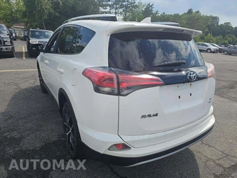 2016 Toyota RAV4 SE - miniatura 2