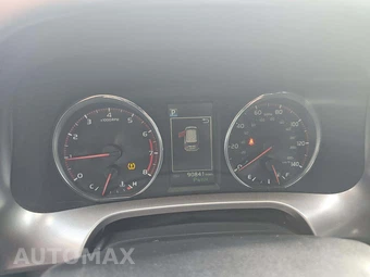 2016 Toyota RAV4 SE - miniatura 8