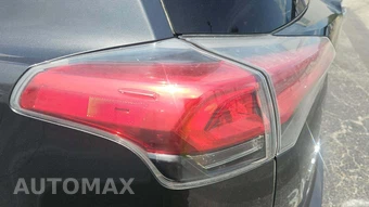 2016 Toyota RAV4 SE – miniatura 25