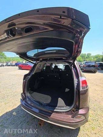 2016 Toyota RAV4 XLE – miniatura 14