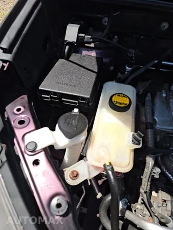 2016 Toyota RAV4 XLE – miniatura 23
