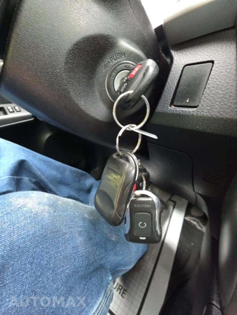 2016 Toyota RAV4 XLE – miniatura 5