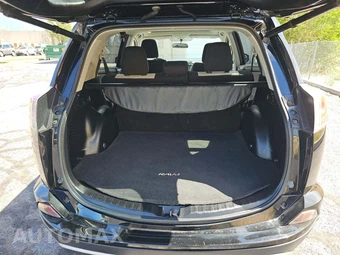 2016 Toyota RAV4 XLE – miniatura 14