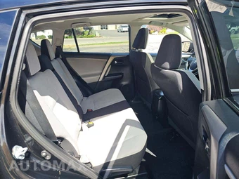2016 Toyota RAV4 XLE – miniatura 16