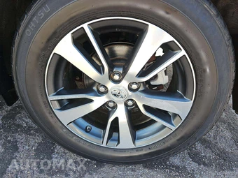 2016 Toyota RAV4 XLE – miniatura 23
