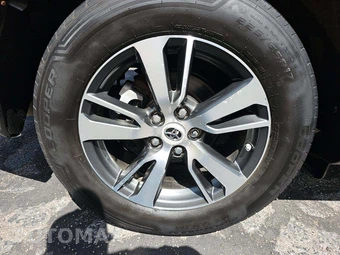 2016 Toyota RAV4 XLE – miniatura 26