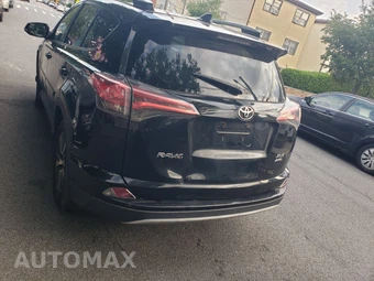 2016 Toyota RAV4 XLE - miniatura 6