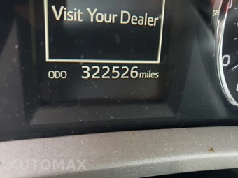 2016 Toyota RAV4 XLE - miniatura 7