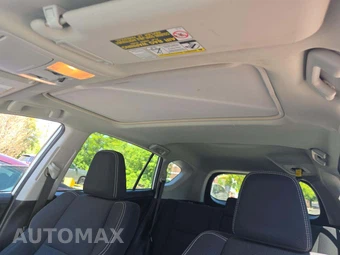 2016 Toyota RAV4 XLE - miniatura 11