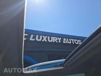 2016 Toyota RAV4 XLE – miniatura 11