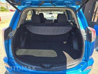 2016 Toyota RAV4 XLE – miniatura 14