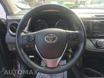 2016 Toyota RAV4 XLE - miniatura 10