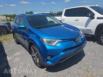 2016 Toyota RAV4 XLE - miniatura 3