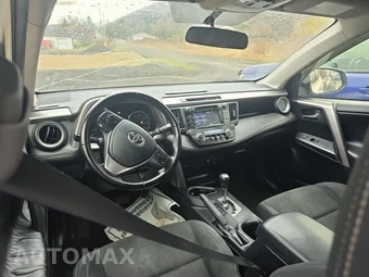 2016 Toyota RAV4 XLE – miniatura 14
