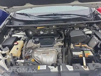 2016 Toyota RAV4 XLE – miniatura 18
