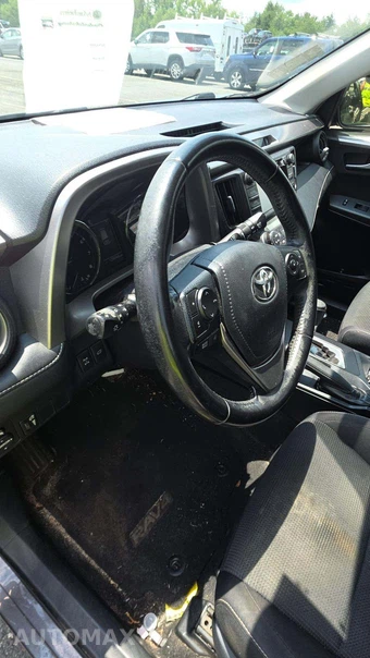 2016 Toyota RAV4 XLE - miniatura 19