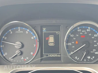 2016 Toyota RAV4 XLE – miniatura 12