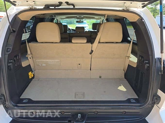 2016 Toyota Sequoia Limited – miniatura 15