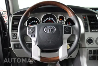 2016 Toyota Sequoia Platinum - miniatura 13