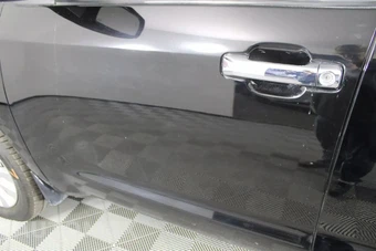 2016 Toyota Sequoia Platinum - miniatura 29