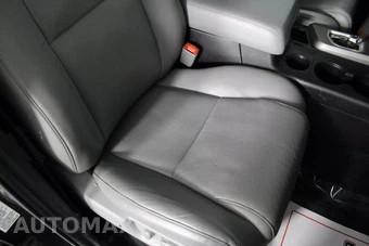 2016 Toyota Sequoia Platinum - miniatura 38