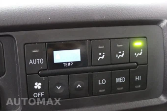 2016 Toyota Sequoia Platinum - miniatura 42