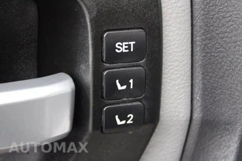 2016 Toyota Sequoia Platinum - miniatura 49
