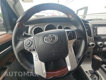 2016 Toyota Sequoia Platinum – miniatura 10