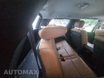 2016 Toyota Sequoia Platinum – miniatura 14