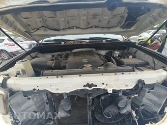 2016 Toyota Sequoia Platinum – miniatura 16
