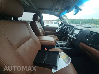 2016 Toyota Sequoia Platinum – miniatura 8