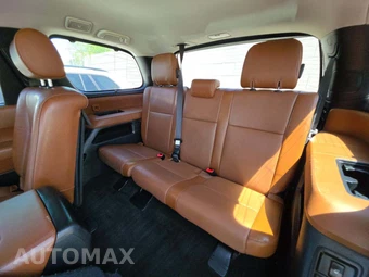 2016 Toyota Sequoia Platinum – miniatura 14