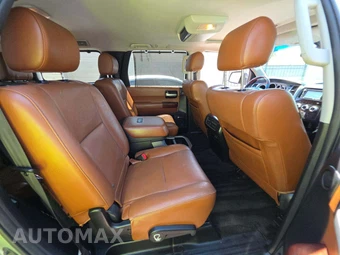 2016 Toyota Sequoia Platinum – miniatura 17