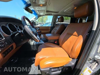 2016 Toyota Sequoia Platinum – miniatura 6