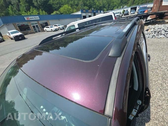 2016 Toyota Sequoia SR5 – miniatura 12