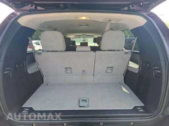 2016 Toyota Sequoia SR5 – miniatura 15