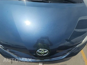 2016 Toyota Sienna LE 8-Passenger 119.3" WB - miniatura 16