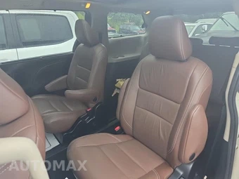 2016 Toyota Sienna Limited Premium 7-Passenger 119.3" WB - miniatura 16