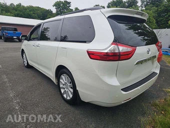 2016 Toyota Sienna Limited Premium 7-Passenger 119.3" WB - miniatura 2