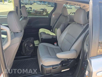 2016 Toyota Sienna Limited Premium 7-Passenger 119.3" WB - miniatura 10
