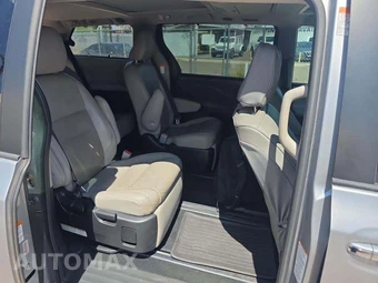 2016 Toyota Sienna Limited Premium 7-Passenger 119.3" WB - miniatura 14