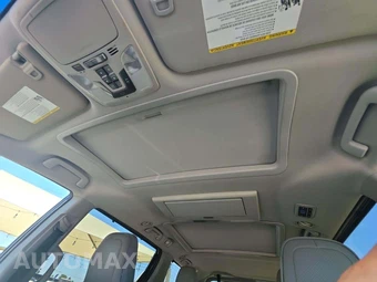 2016 Toyota Sienna Limited Premium 7-Passenger 119.3" WB - miniatura 8