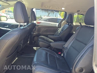 2016 Toyota Sienna SE 8-Passenger 119.3" WB - miniatura 13